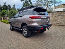 Toyota Fortuner 2017