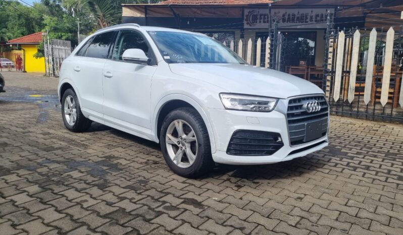 
								Audi Q3 2017 full									