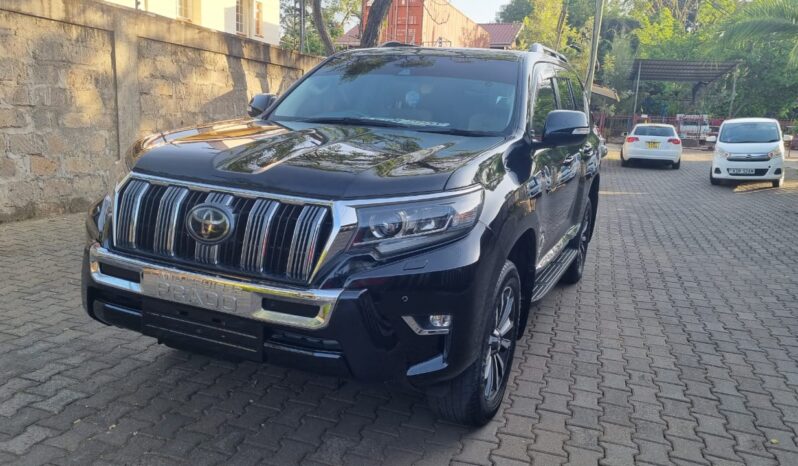 
								Toyota Landcruiser Prado 2021 full									