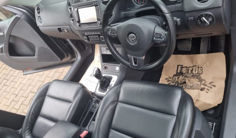 
								Volkswagen Tiguan 2012 full									