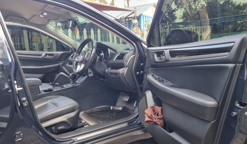 
								Subaru Outback 2015 full									