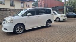 
										Toyota Noah 2009 full									