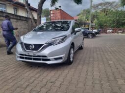 
										Nissan Note 2017 full									