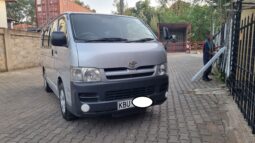 
										Toyota Hiace 2005 full									