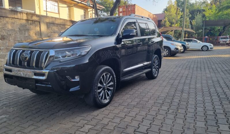 
								Toyota Landcruiser Prado 2021 full									