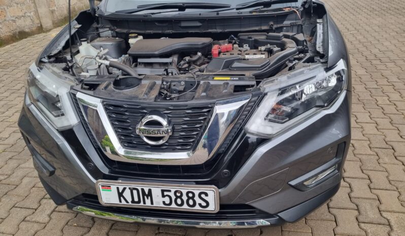 
								Nissan Xtrail 2016 full									