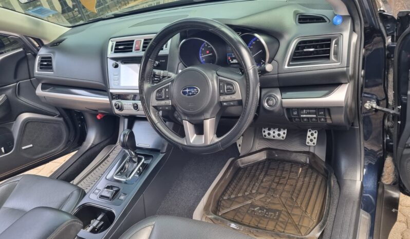 
								Subaru Outback 2015 full									