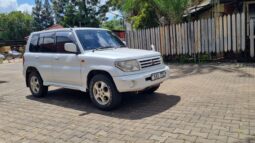 
										Mitsubishi Pajero IO 2000 full									