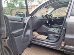 
										Volkswagen Tiguan 2012 full									