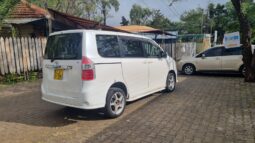 
										Toyota Noah 2009 full									