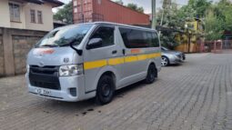 
										Toyota Hiace 2017 full									