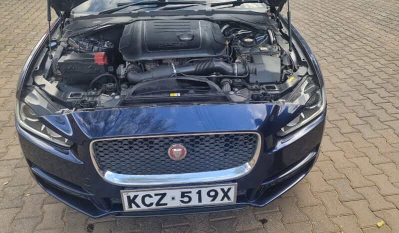 
								Jaguar XE 2015 full									