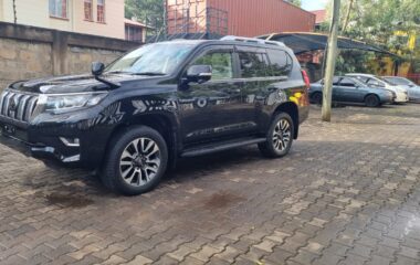 Toyota Landcruiser Prado 2021