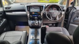 
										Toyota Velfire Luxury 2018 full									