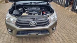 
										Toyota Hilux 2018 Hi – Rider full									