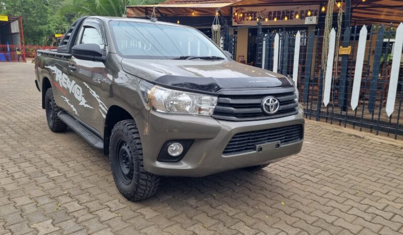 
								Toyota Hilux 2018 Hi – Rider full									