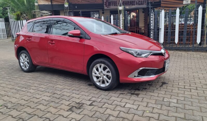 
								Toyota Auris 2016 full									