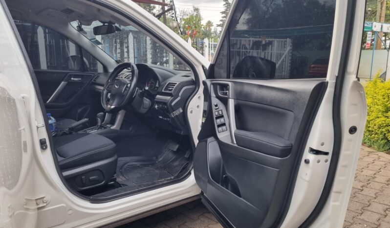 
								Subaru Forester 2015 full									