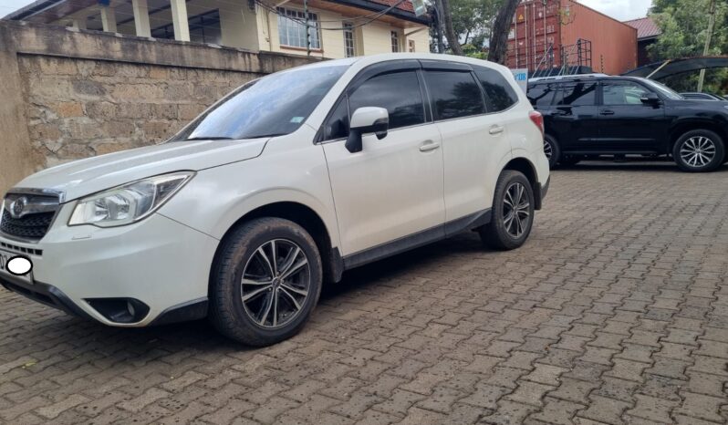 
								Subaru Forester 2015 full									