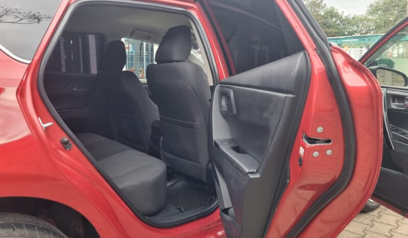 
								Toyota Auris 2016 full									