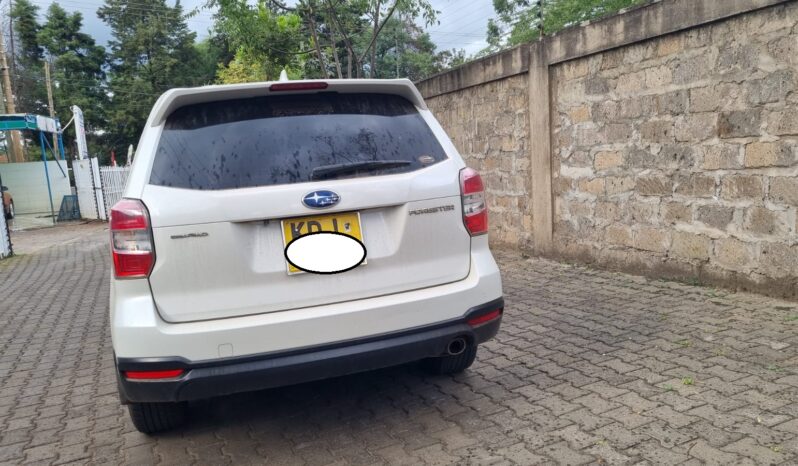 
								Subaru Forester 2015 full									