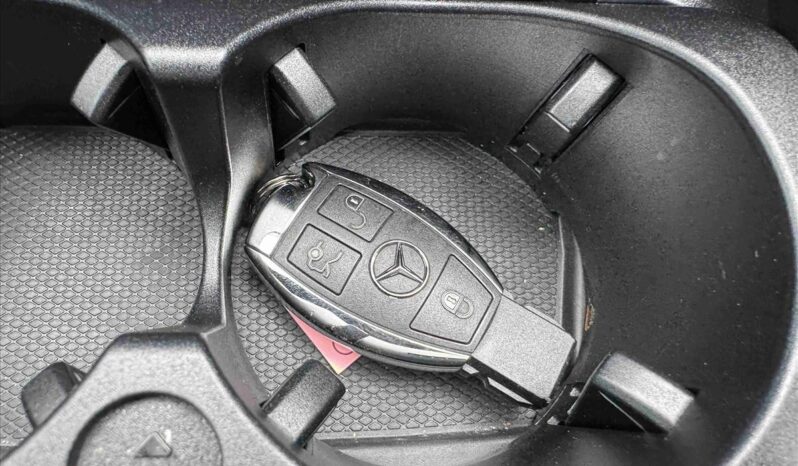 
								Mercedes C220 d 2018 full									