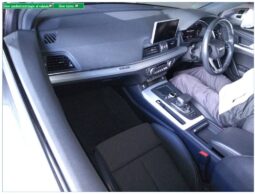 
										Audi Q5 2018 Gray full									