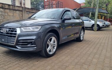 Audi Q5 2018 Gray