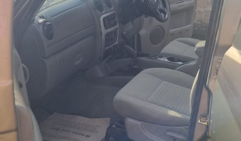 
								JEEP CHEROKEE 2007 full									