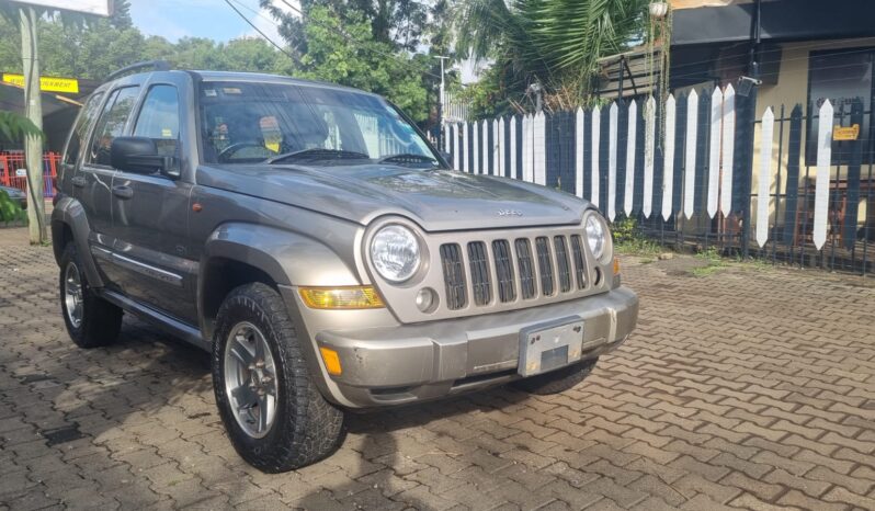 
								JEEP CHEROKEE 2007 full									