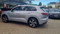 VolkswagenTouareg 2018 R-Line
