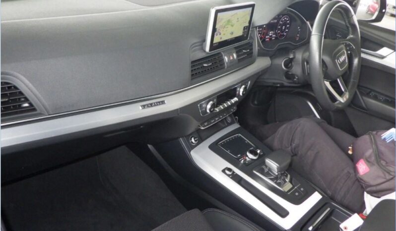 
								Audi Q5 2018 full									