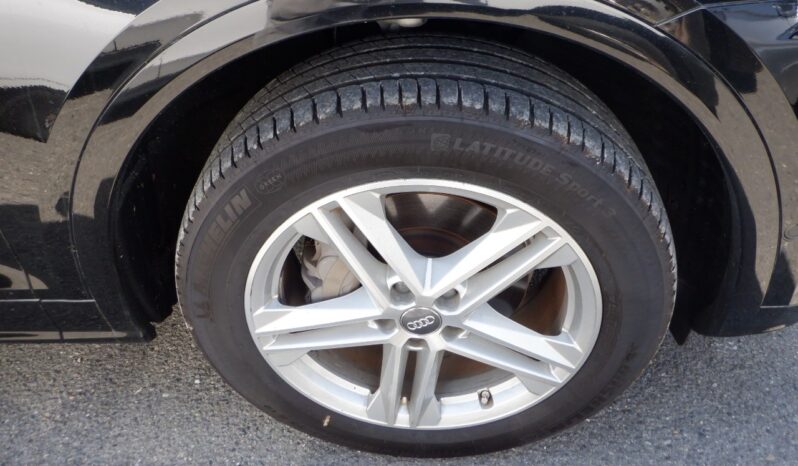 
								Audi Q5 2018 full									