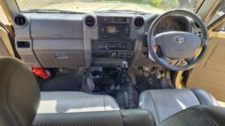 Toyota Land Criuser 76 Series