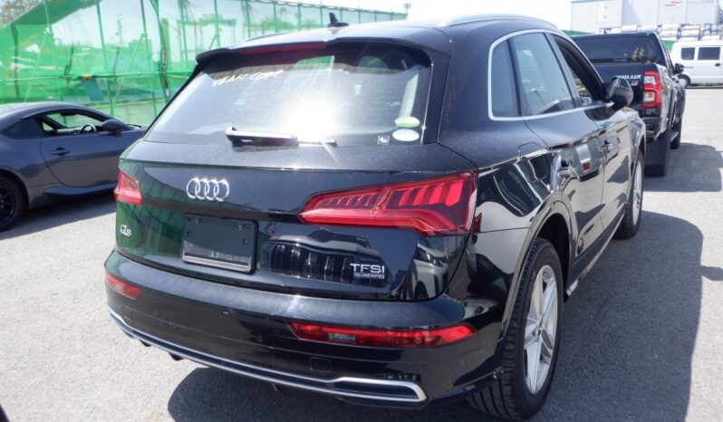 
								Audi Q5 2018 full									