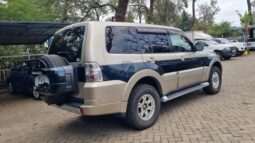 Mitsubishi Pajero 2014