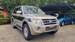Mitsubishi Pajero 2014