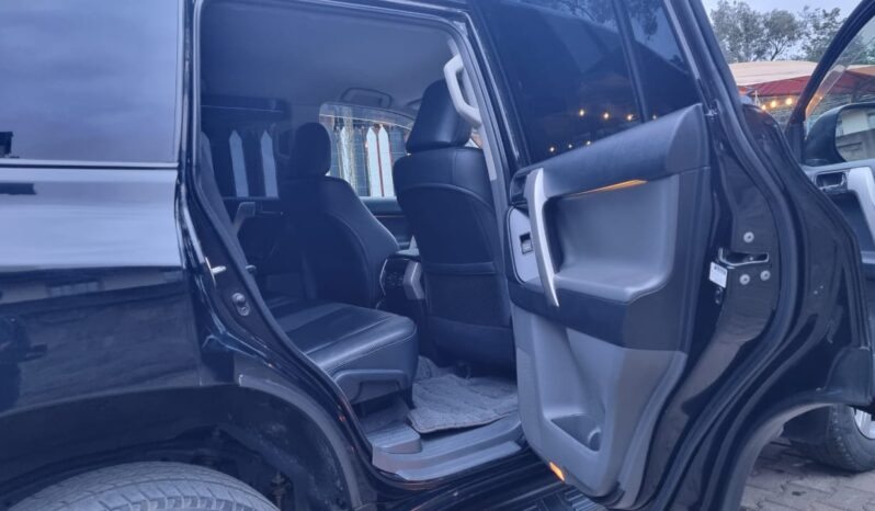 
								Toyota Landcruiser Prado 2011 full									