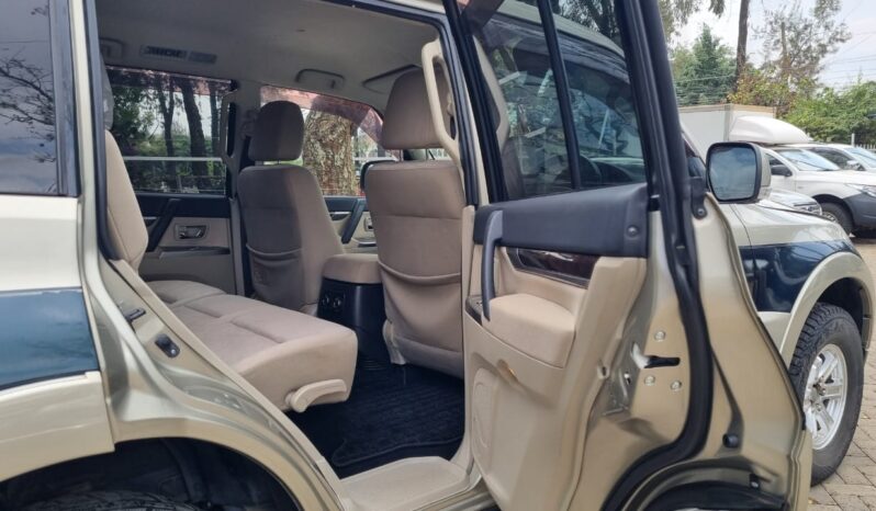
								Mitsubishi Pajero 2014 full									