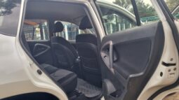 
										Toyota Rav4 full									