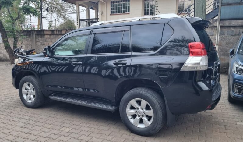 
								Toyota Landcruiser Prado 2011 full									
