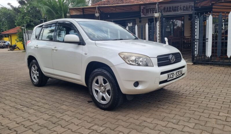
								Toyota Rav4 full									