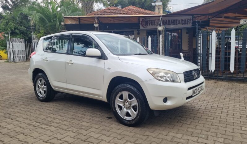 
								Toyota Rav4 full									