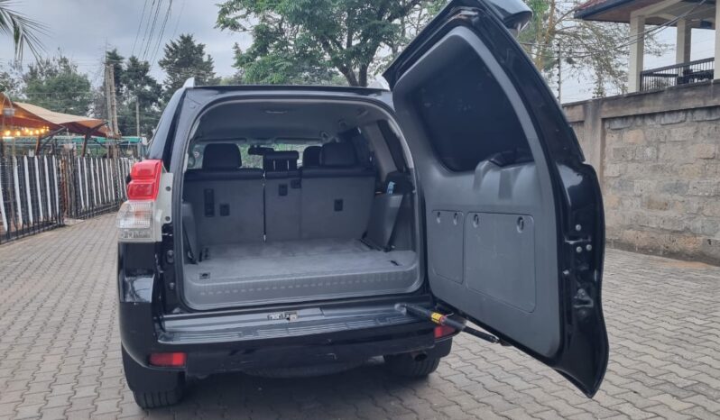
								Toyota Landcruiser Prado 2011 full									