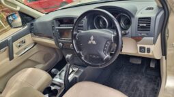 
										Mitsubishi Pajero 2014 full									