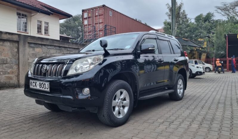 
								Toyota Landcruiser Prado 2011 full									