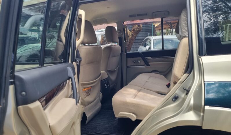 
								Mitsubishi Pajero 2014 full									