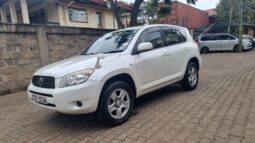 
										Toyota Rav4 full									