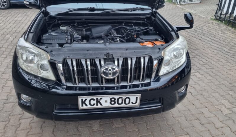 
								Toyota Landcruiser Prado 2011 full									