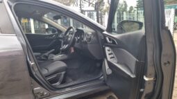 
										Mazda Axela 2015 full									